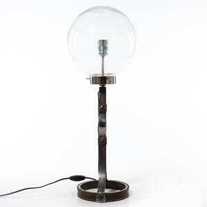 Bordslampa samtida