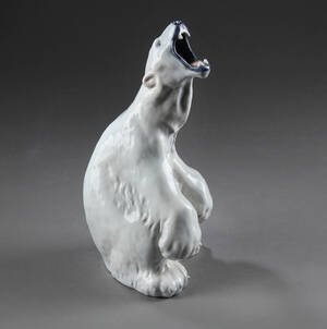 Royal Copenhagen. Isbjørn af porcelæn, 502 