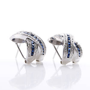 Örhängen 1 par 18 k vitguld safirer diamanter