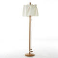 Golvlampa furu