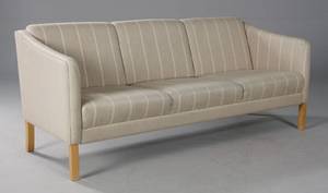 Dansk møbelproducent. 3.pers. sofa