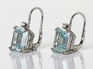 AKVAMARINÖRHÄNGEN 18K