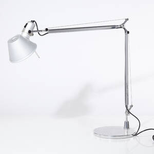Skrivbordslampa Tolomeo