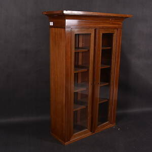 BOKSKÅP, ovandel, mahogny, 1800-talets andra hälft.