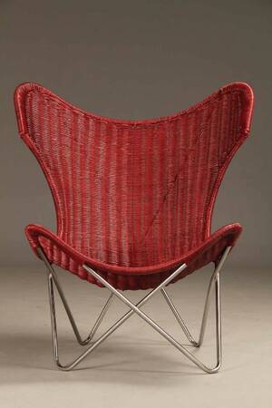 Knud Vinther. Batchair.dk, Wings lænestol i naturrattan i farven Burgundy 