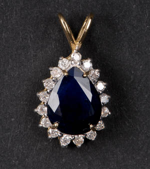 Safir- og brillantvedhæng