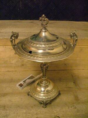 Sockerskål på fot, nysilver