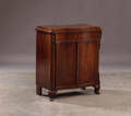Kommode af mahogni  Denne vare er sat til omsalg under nyt varenummer 4416828