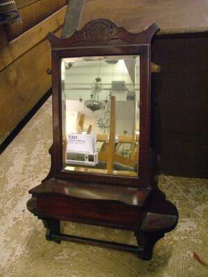 Toalettspegel, mahogny