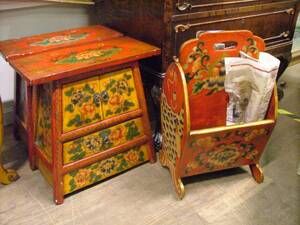 Tidningsställ , 1-par miniatyrbyråer