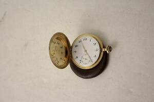 Fickur, 18 k