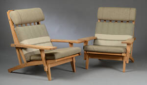H. J. Wegner. Par højryggede lænestole, model GE-375