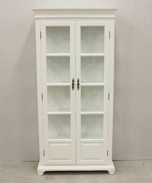 Vitrinskåp, vitmålat trä