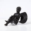Putti patinerad brons