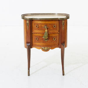 Byrå Louis xvi stil