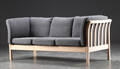 Hurup. Tre-pers. sofa, bog og uld