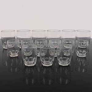 GLASSERVIS, 69 delar, frostad kant, 1900-talets första del