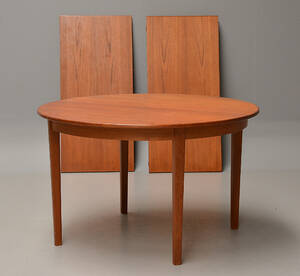 Dansk møbelproducent. Rundt spisebord i teak3
