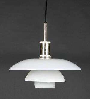 Poul Henningsen, taklampa PH 4½-4, opalglas