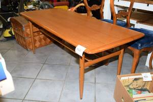 Soffbord teak 140x60