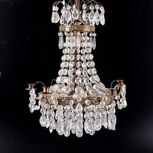 KRISTALLKRONA, mässing med prismor, 5 ljusarmar, 1900-tal.