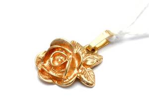 Hänge ros 18K