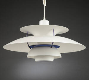 Poul Henningsen. PH5 pendel, hvid