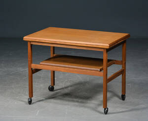 Sofaspillebord af teak