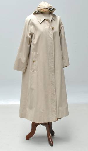 Burberry damefrakke, hat samt nederdel3
