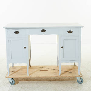 Skrivbord gråmålat