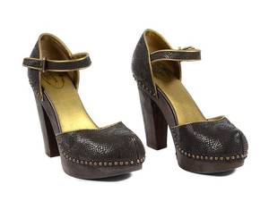 SKOR, PRADA