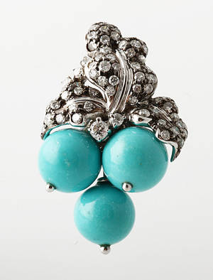 Turkis- og brillantvedhæng af 18 kt. hvidguld, i alt ca. 1.00 ct