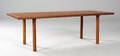 Hans J. Wegner 1914-2007. Sofabord i teak og eg