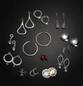Spinning Jewelry. Ørestikker med vedhæng 13