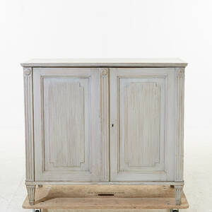 Skänk 1800-tal gustaviansk stil