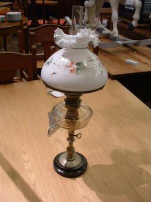 Bordsfotogenlampa