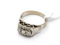 Ring i vitguld