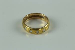 RING med stenar, 7 st, guld, 23 k, 4,9 g