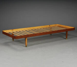 Dansk møbelproducent. Daybed, teaktræ