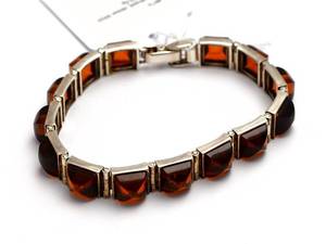 Armband, med stenar