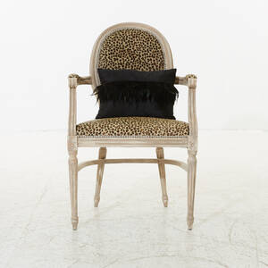 Karmstol i  Louis XVI-stil