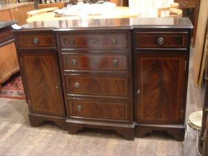 Sideboard, Mahogny