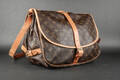 Louis Vuitton. Cross body taske. Model Saumur 35.