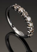 Diamant allinancering, ca. 0.94 ct.