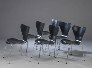 Arne Jacobsen. Seks Syver-stole, Model 3107 6