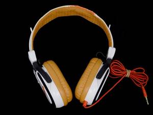 Hörlurar, Skullcandy E0