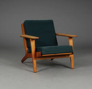 Hans. J. Wegner. Lænestol, model GE-290