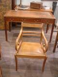 Skrivbord, Stol