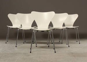 Arne Jacobsen. Seks Syver-stole, Model 3107 