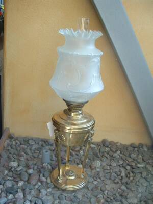 Bordsfotogenlampa
